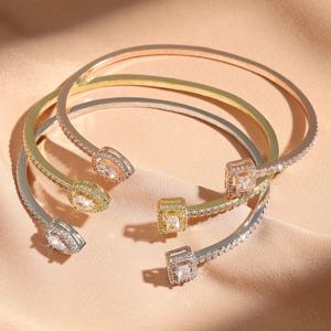 여성용 럭셔리 기하학 골드 컬러 커프 뱅글, 패션 큐빅 팔찌, INS 파티, 일상 쥬얼리.