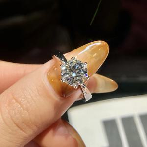    여성을 위한 GRA 0.5-1캐럿 진짜 모이사나이트 다이아몬드 반지 925 스털링 실버 일상 착용 파티용 고급 고품질 주얼리