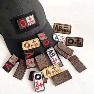 5*2.5CM 후크 및 루프가있는 작은 패치 혈액형 A B AB O POS NEG 전술 배지 패브릭 아플리케 자수 의류 스티커
