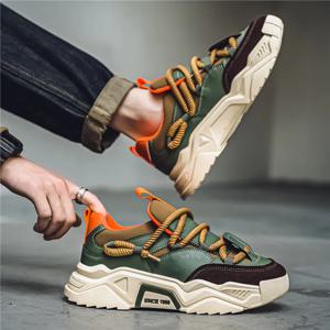 신상 남성 캐주얼 스니커즈 2025 봄 패션 다용도 로우탑 스케이트보드 신발 남성용 야외 스포츠에 적합