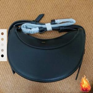 2025년 신상 경량 럭셔리 초승달 모양 여성 가방, 심플 숄더백, 니치 디자인, 볼링엔 가죽 암체어 백