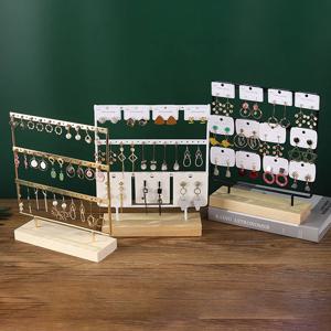 3 계층 72 홀 귀걸이 디스플레이 홀더, 금속 3 레이어 보석 보관 주최자 우드베이스 스탠드 트리, 귀 스터드 랙 선물