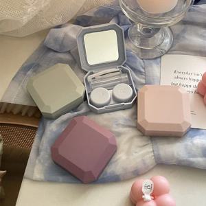 1PC 캔디 컬러 콘택트 렌즈 상자 여행 키트 홀더에 대 한 트위터 흡입 스틱 세트와 솔리드 컬러 휴대용 콘택트 렌즈 케이스