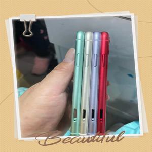 뒷면 유리, 버튼 및 SIM 트레이, 메쉬 및 자석이 포함된 전체 판매 11 프레임