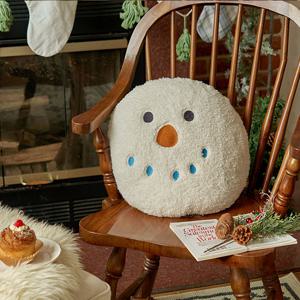 홀리데이 자수 쿠션_스노우맨