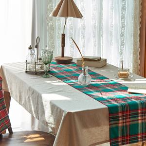 홀리데이 체크 테이블러너