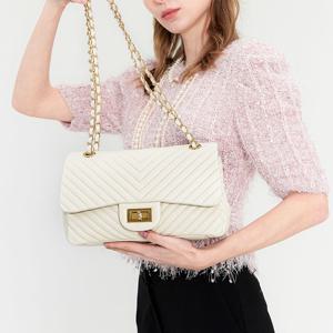 [최초가 312,000원]  스튜디오 소가죽 V 퀼팅 체인 크로스백 H16H521 5color