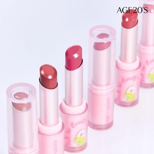 에이지투웨니스X사키 핑크 포 에브리 하트 에디션 케어글로우 립 밤  (SPF15)