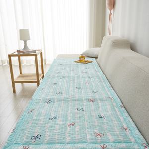 러블리본 시원한 시어서커 여름 쇼파패드 소파 매트 깔개 커버 3인용