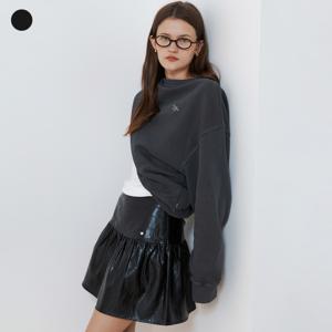 게스진 여성 페이크 레더 플리츠 스커트 OP3W5570