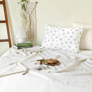 까사베르데 아론 체크 홑겹 블랭킷 + 파우치 set