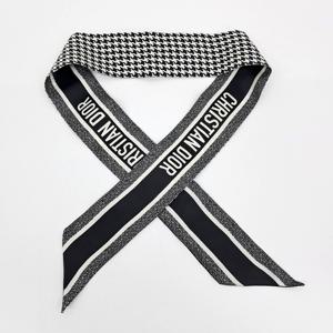 [구구스]중고명품 크리스찬  미차 스카프 (NO 10255936)