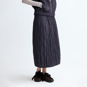 [최초가 159000원] 웨이브 퀼팅 밑단 밴딩 스커트_LPSKW125003