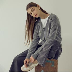 [최초가:129,000원] 리본장식 브이넥 가디건 X256PWKA53