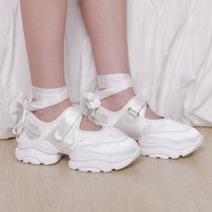 슈슈 리본 스니커즈 412510003 (5cm)