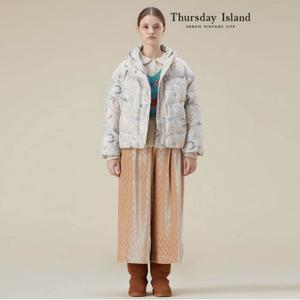 [정상가-459000원][Thursday Island] 스토리패턴 후드 다운(T238MDJ236W)