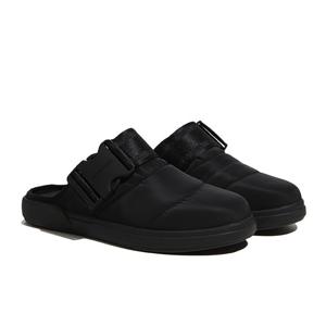 [정상가 149,000원][WOMEN] 인앤아웃 탑클립 패딩 뮬 슬리퍼 - 블랙 WFF2001WWUBLK