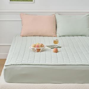 ON 젤라또 4면 고정밴드가 있는 패드 S 110x200 애플민트