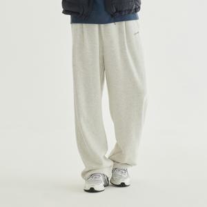 [택가: 89,000원] 세미와이드 스몰 로고 기모 스웻 팬츠 (3Color) CO2503PT04