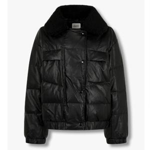 니트 카라 레더 덕다운 점퍼 9174414985