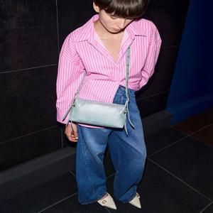 실리아 데님 숄더백 - 데님 블루 CK2-40782413-1