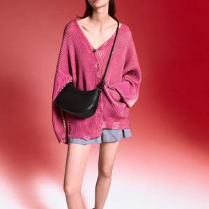 찰스앤키스 사빈 노티드-스트랩 커브 숄더백 CK2-20271488