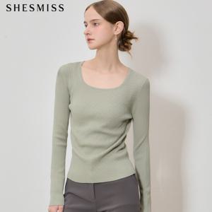 (SHESMISS)] 감각적인 스퀘어넥 리브 니트 탑 (택가격: 158000원)