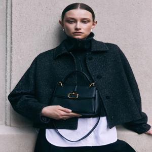 [BIRKBECK CHARLOTTE] 버크백 샬롯 블랙 가죽 토트백 S DCBA5F822J