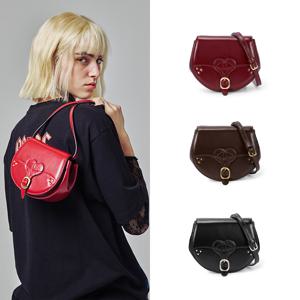 오야니 하트 페니어 미니 크로스바디 OBFBCB27