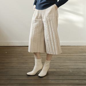 [최초가 198000원] 퀼팅 7부 플리츠 패딩 밴딩 팬츠(3colors)_YJ10WRPSL04