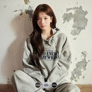 지오다노 여성 겨울 기모 루즈핏 그래픽 프린트 후드 티셔츠 325932