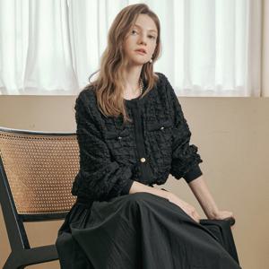 [마쟈] 엠보 트위드 골드버튼 라운드넥 가디건 자켓