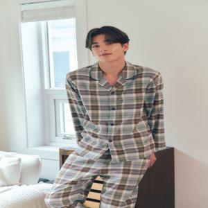 비너스 면 캐시미어 보온성이 좋은 체크패턴 파자마-VPA4563M
