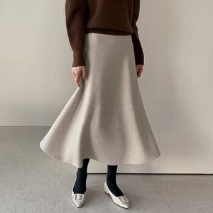 [하프클럽] 로헬 a라인 니트 플레어 겨울 롱스커트