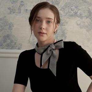 [최초가 59,000원]카미 실크 방도 스카프 SE449S312