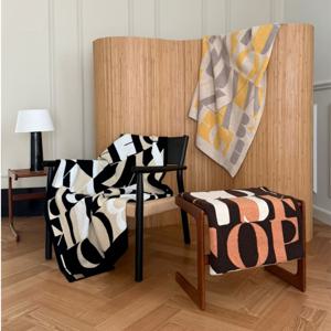 [무케] 메종다르_캐시미어 레터링 블랭킷 인테리어용 (3 colors) 모던 홈스타일링 고급캐시미어 선물포장