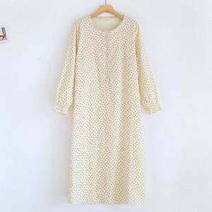 [브리치]  / 벨벳 기모 플라워 겨울 원피스 잠옷 홈웨어