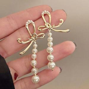 [브리치]  / 레드벨벳 리본 여성 은침 진주 드롭 패션 큐빅 귀걸이