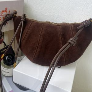 [브리치] 다비몽 / 코로이 스웨이드 반달 숄더백