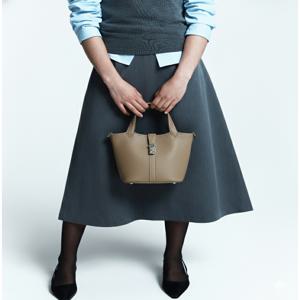 액세서리 [[26SS]] DCBA6E184I2 [CLA] 토페 소가죽 체크 장식 포인트 토트백S