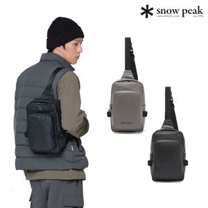 트래블 카본 슬링백 0.8 크로스백 S24FUTBG01