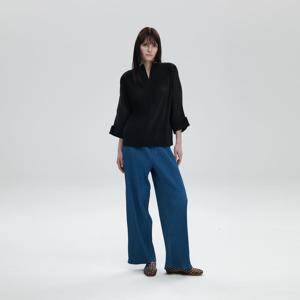 [무케] 몽플리쎄_여성 오픈 카라 7부 소매 플리츠 블라우스 (블랙) 주름옷 주름블라우스