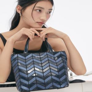 뉴욕 액세서리 JABA4F480N2 [뮤즈백] 네이비 멀티 컬러 로젤라 프리즘 토트백 M