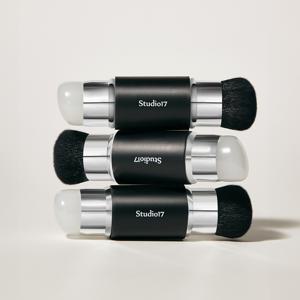 스튜디오17 듀얼 실리콘 블러셔 브러쉬