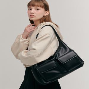 질 바이 질스튜어트 JLBA4F400BK [제이미] 투포켓 라지 블랙 크로스백