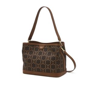 액세서리 여성 [[24FW]] WCBA4F102W2 [스테디셀러] 브라운 로고장식 가죽 숄더백