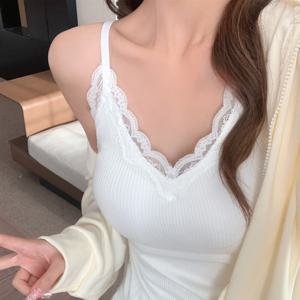 에런 레이스 골지 끈조절 브이넥 니트 나시