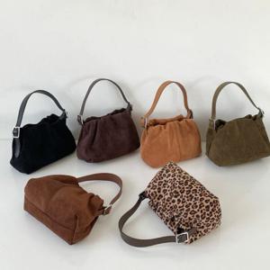 [브리치]  / 여자 스웨이드 미니 크로스백