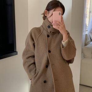 [브리치] 에이치다 /  울100/누빔안감 코어 하이넥 비조 부클 울 하프코트