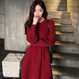 KNMAT 가을 여성 심플 니트 원피스 춘추 여성 라운드 허리라인 생활 슬림라인 꽈배기 니트 원피스